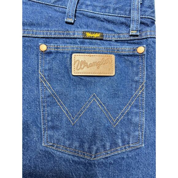 Wrangler 13MWZ Men's Regular Fit Straight Leg Western Blue Jeans - Size 40x31.5 - Picture 4 of 6